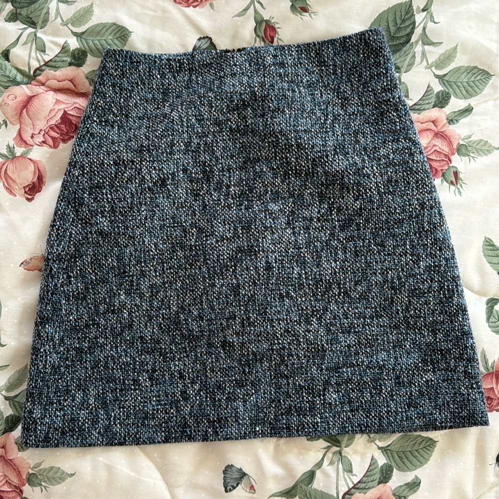 Tweed Mini Pencil skirt